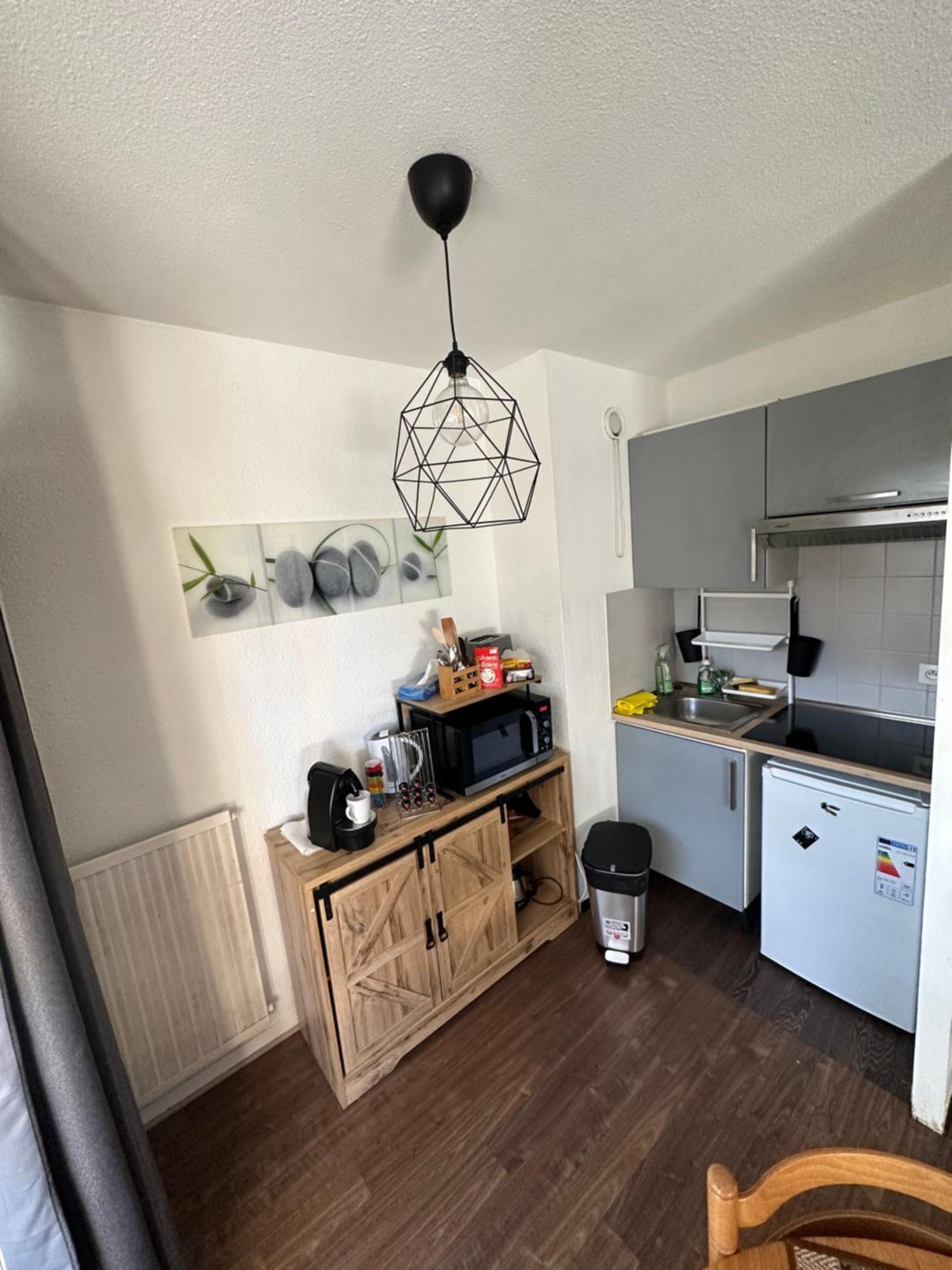 Studio Elegant A Cergy Eksteriør bilde