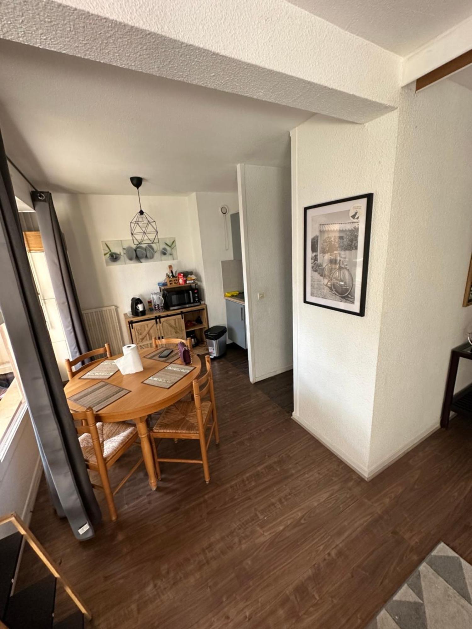 Studio Elegant A Cergy Eksteriør bilde